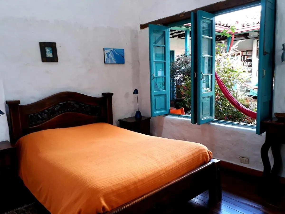 Anandamayi House Hotel Bogota 2*,  Colombia